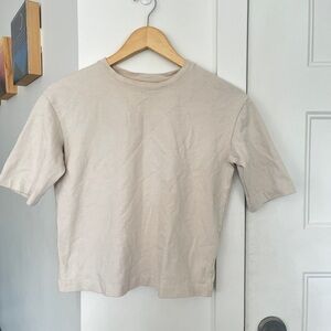 #91 Babaton taupe coloured boxy crop t-shirt
